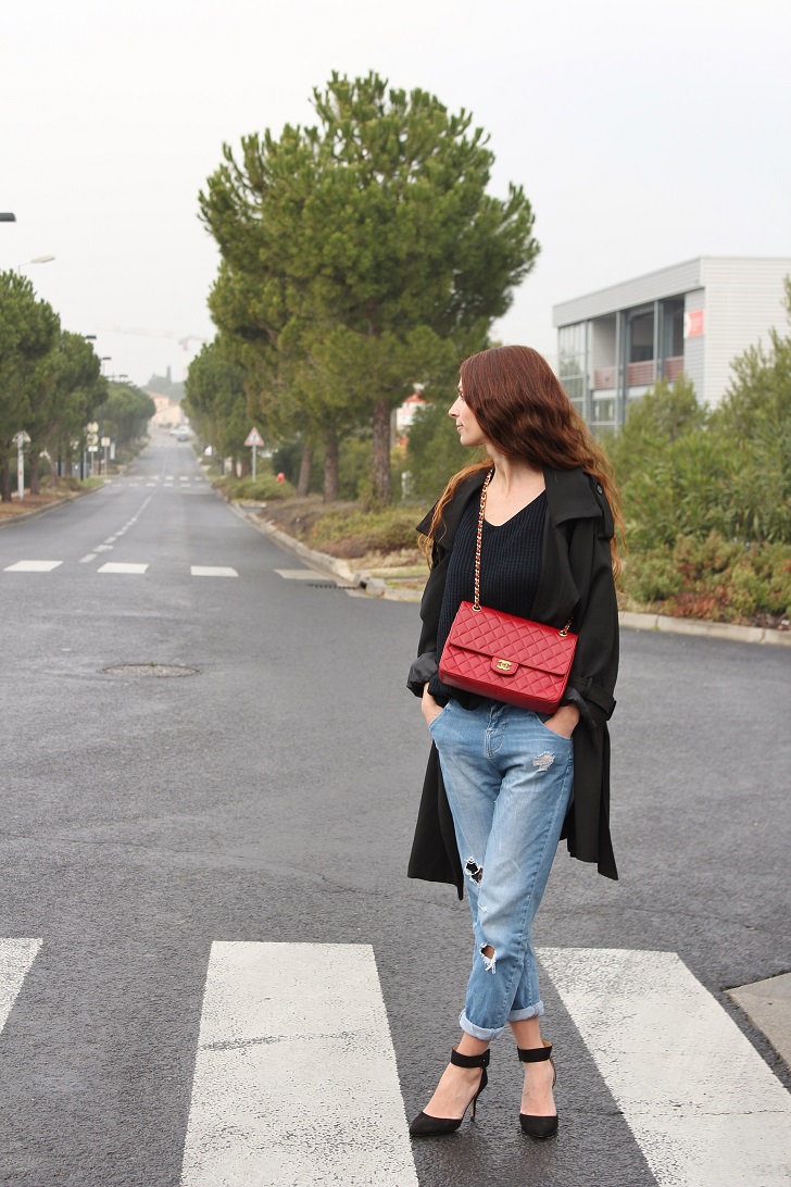 chanel,timeless,chanel bag,trench,parisienne,boyfriend jeans