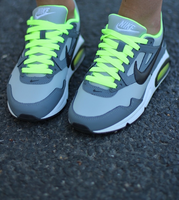 nike air max jaune fluo